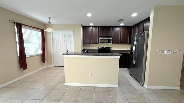 3755 Collingwood Ln — Photo 3