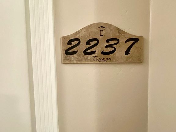 4th image of 5350 E Deer Valley Dr Unit 2237