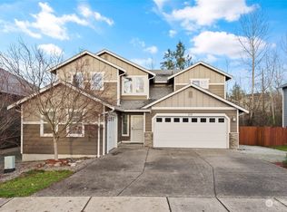 316 Barry Loop, Mount Vernon, WA 98274
