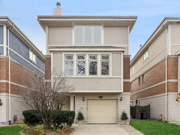 60 W 15th St, Chicago, IL 60605