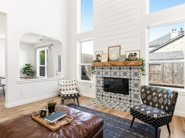 13611 Cotton Way, Mont Belvieu, TX 77523