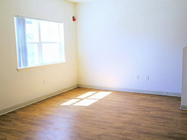 Residences at Trolley Park — Photo 9