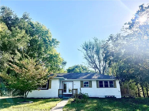 2501 Monroe St, Lexington, MO 64067