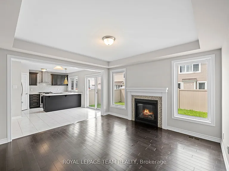 127 Solaris Dr — Photo 7