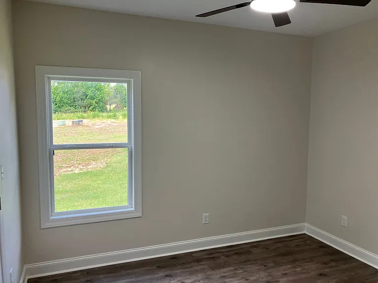 183 Willowbrook Dr — Photo 9