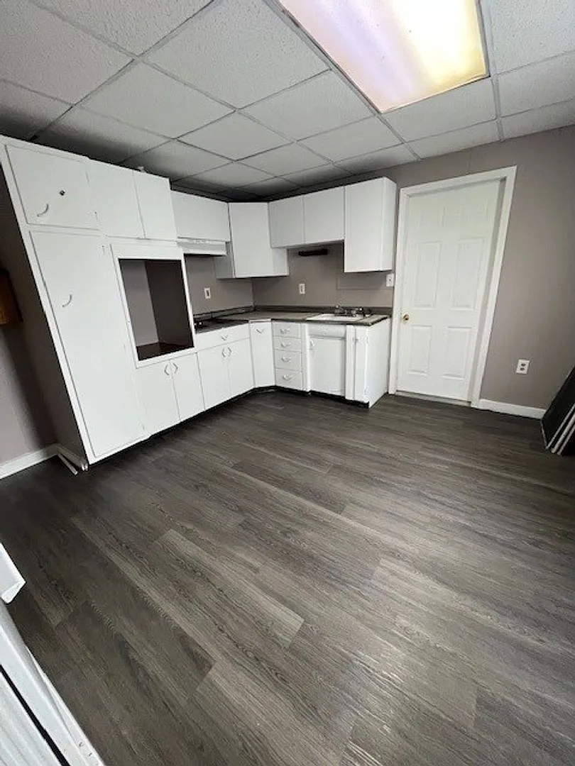 208 W Patterson St — Photo 4