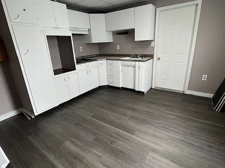 208 W Patterson St — Photo 4