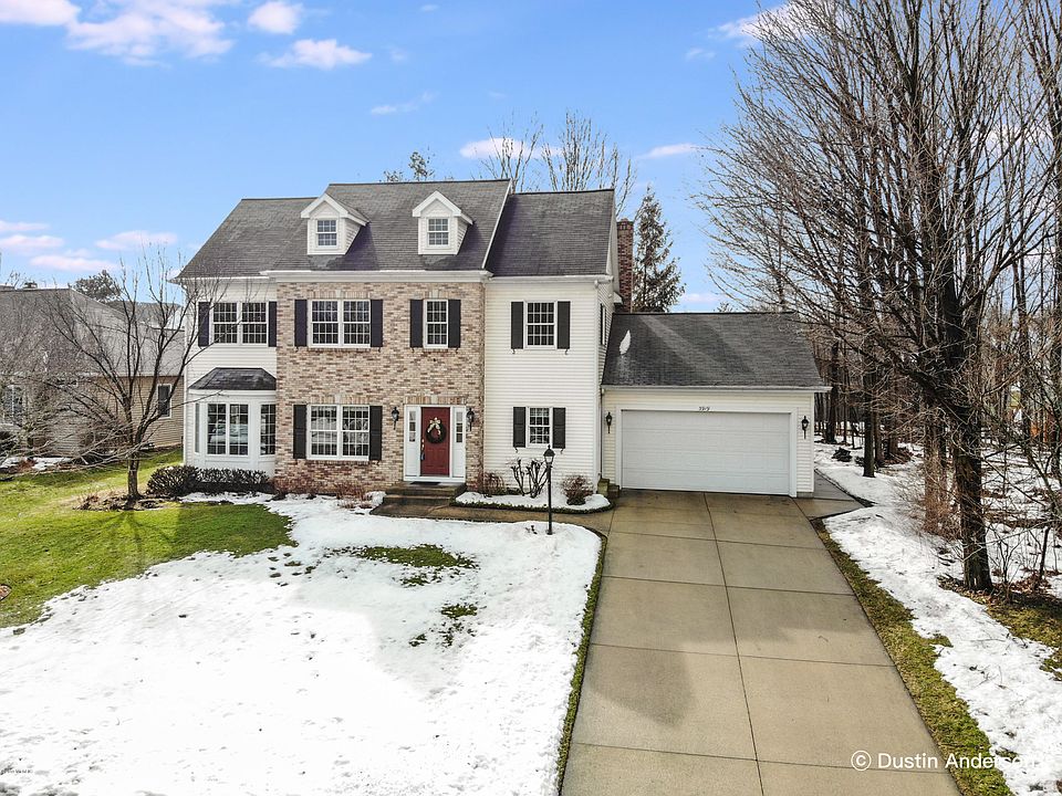 1st image of 3919 Wilton Dr SE