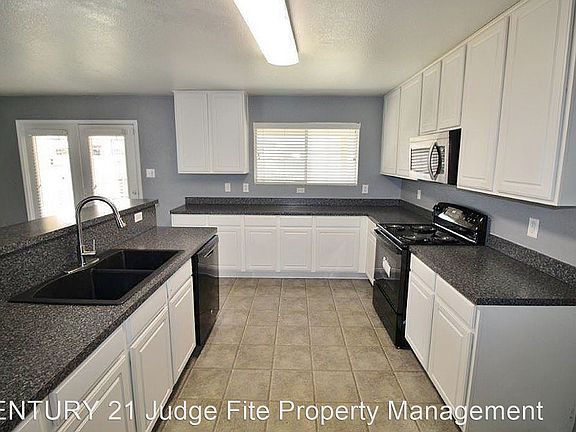 4th image of 106 Franklin Ct