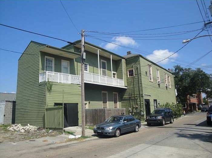 Exterior Side