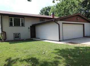 1724 Fort Jesse Rd, Normal, IL 61761