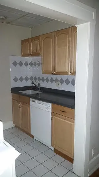 1 bed, $950 — Photo 3