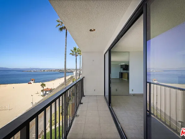 721 Esplanade Unit 306, Redondo Beach, CA 90277