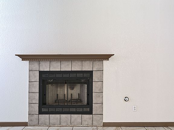4th image of 11637 Eric Payne Ct