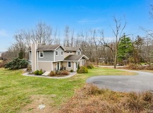 112 Pleasant View Road, Pleasant Valley, NY 12569