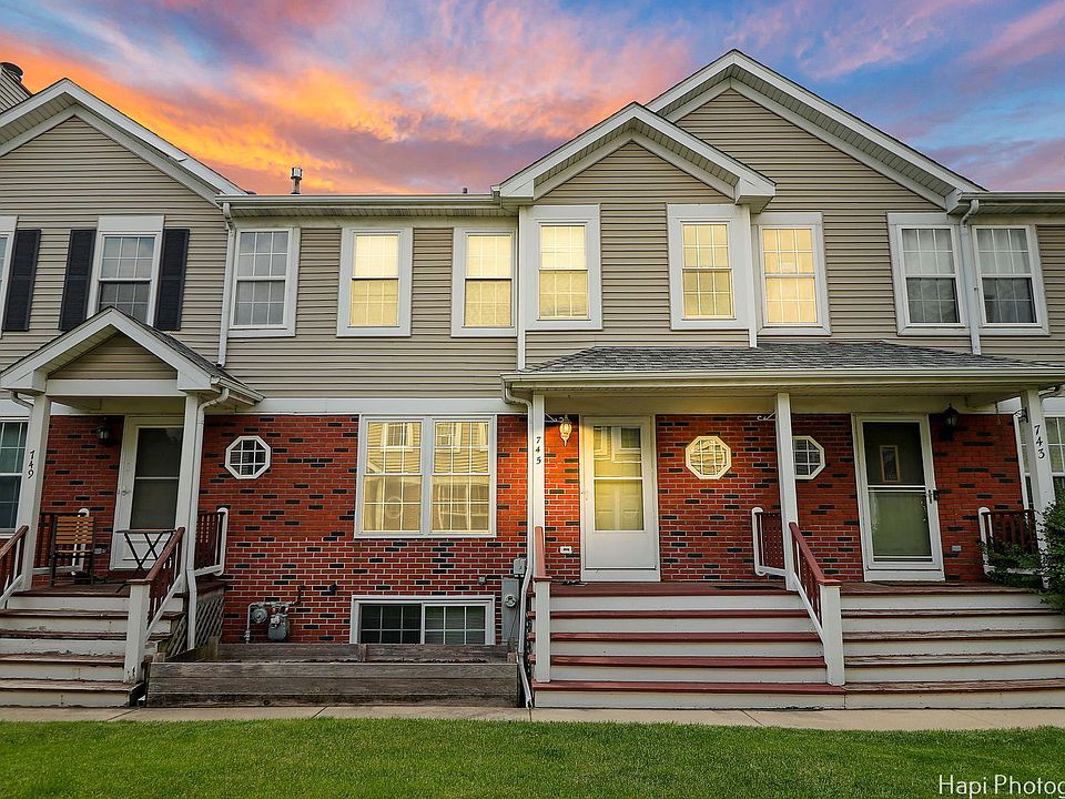 1st image of 745 Tiffany Ct