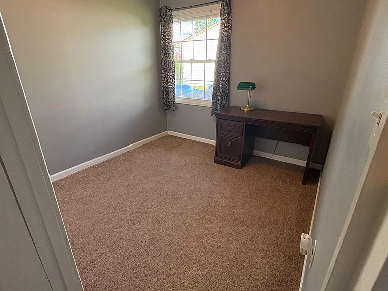 26 Copper Beech Ln — Photo 7