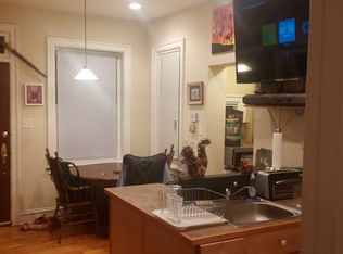 1825 Pine St APT 1R, Philadelphia, PA 19103