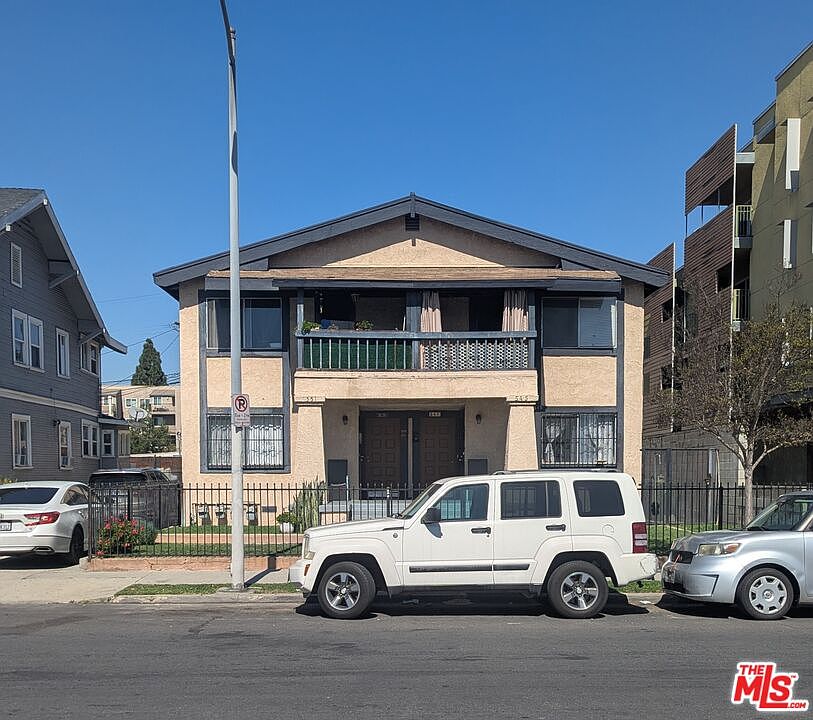 1st image of 545 W 41st St