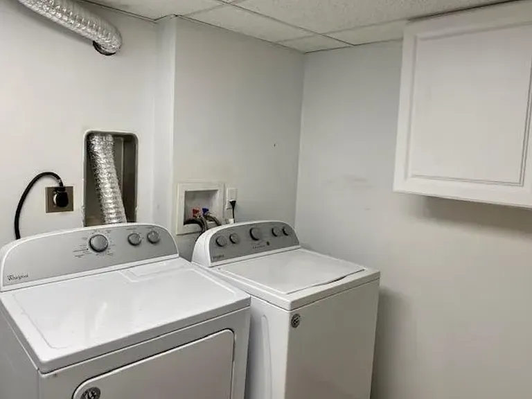 1715 Locust St #1 — Photo 13