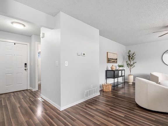 5th image of 1753 Cattail Dr