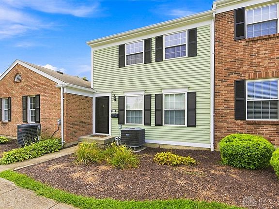 2nd image of 124 Chapel Hill Dr #124