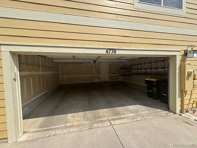 4774 Drowsy Water Rd — Photo 28