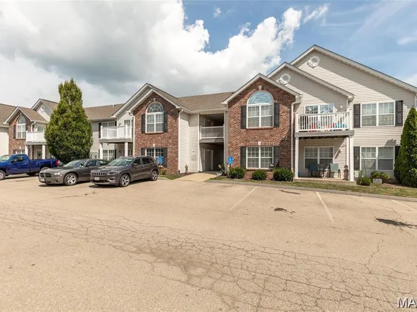 1770 Lexington Pl APT 104, Herculaneum, MO 63048
