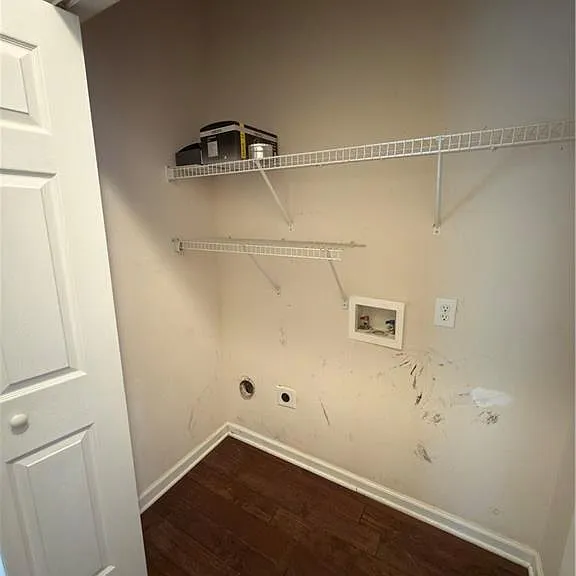 5706 Amberside Ln — Photo 24