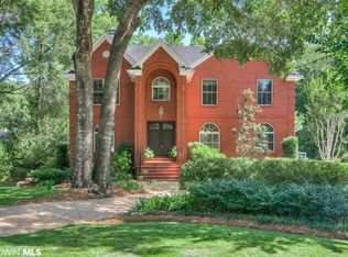 111 Sweetwater Ln, Fairhope, AL 36532