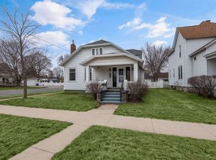 1516 14th Ave, Menominee, MI 49858