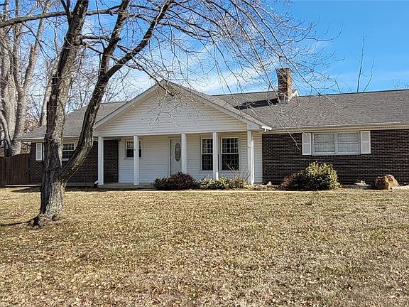 2nd image of 393 Martin Field Ct