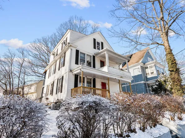 90 Hemlock St #3, West Haven, CT 06516