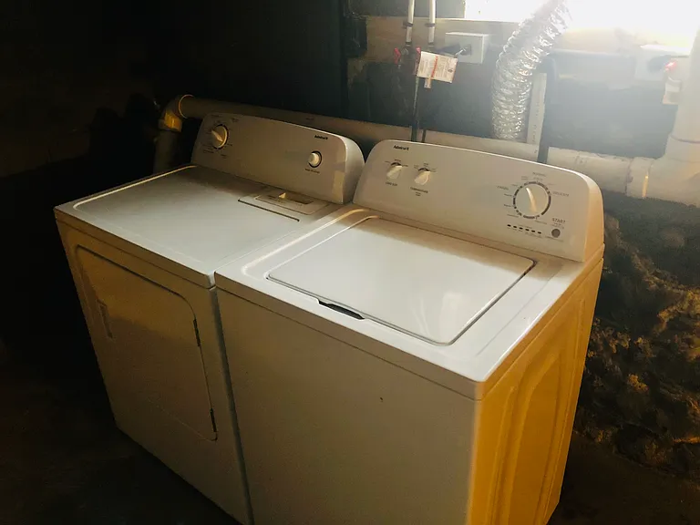 washer dryer/basement