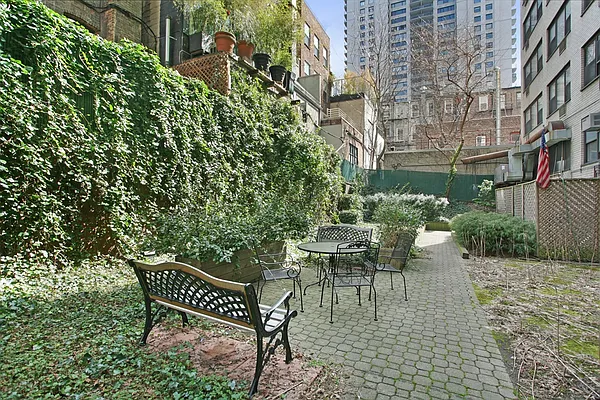 Sold by Corcoran | media 3