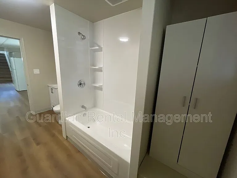404 Ambrose St #2 — Photo 7