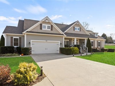 303 Meadowlark Ln, Seneca, SC, 29672