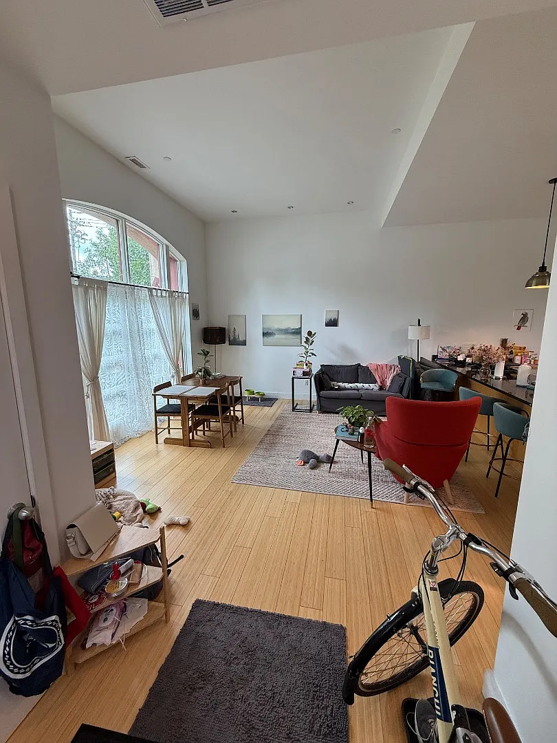 453 Trapelo Rd - 2 — Photo 3