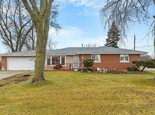 1124 E Division St, Lockport, IL 60441
