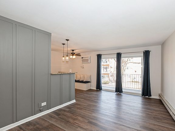 4th image of 9716 S Karlov Ave APT 209