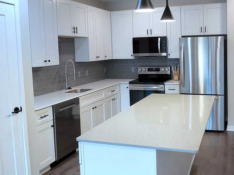 Leavenworth Lofts — Photo 30