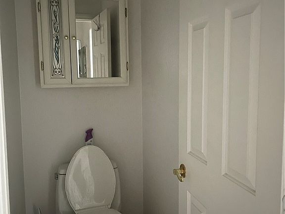 5th image of 1138 Evening Ridge St