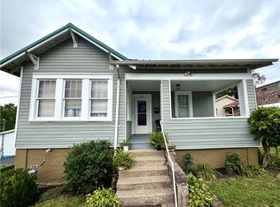 206 S Jefferson St, Connellsville, PA 15425