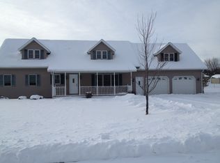 509 N 5th St, Abbotsford, WI 54421
