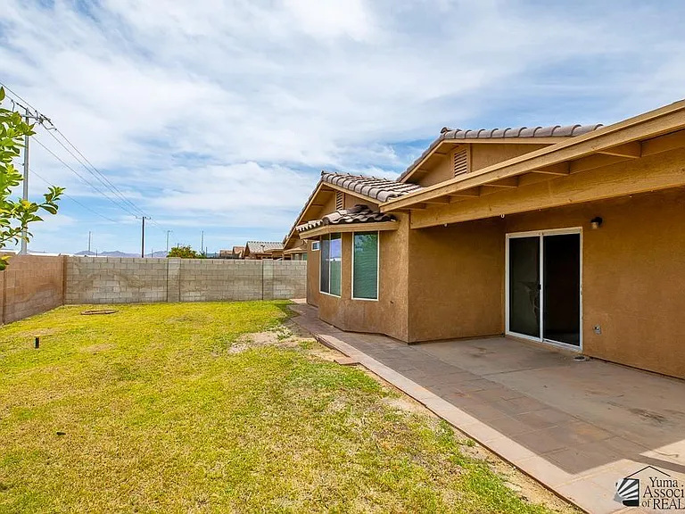 7120 E 36th Pl — Photo 21