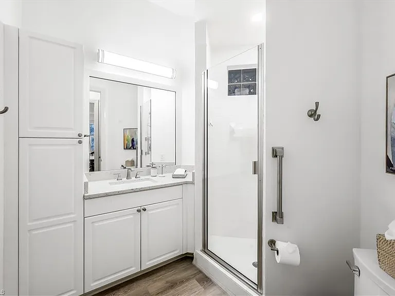 837 Sailaway Ln #204 — Photo 12