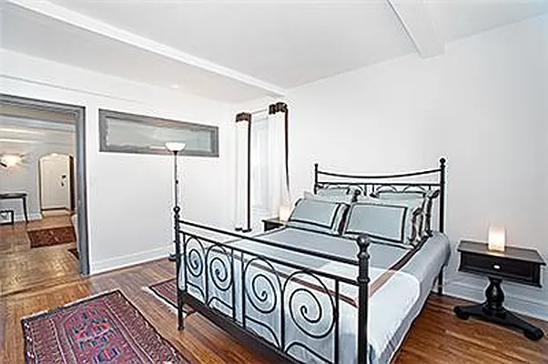 Sold by Fenwick Keats Real Estate | media 17