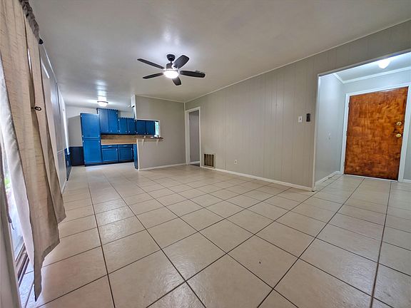 4th image of 4919 Connorvale Rd