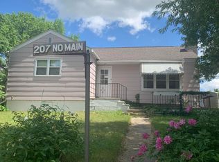 207 Main Ave, Britton, SD 57430