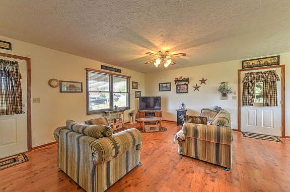 5th image of 552 Old Hickory Dr